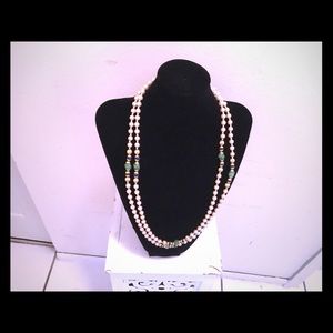 beautiful vintage necklace